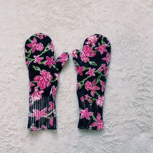 Lilly Pultizer mittens
